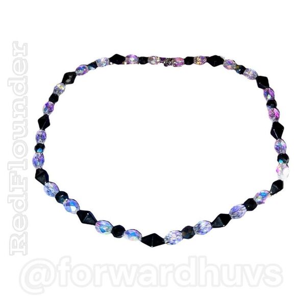 Black and Clear Faceted Rhinestone Necklace With Silver Tone Clasp - Picture 5 of 12